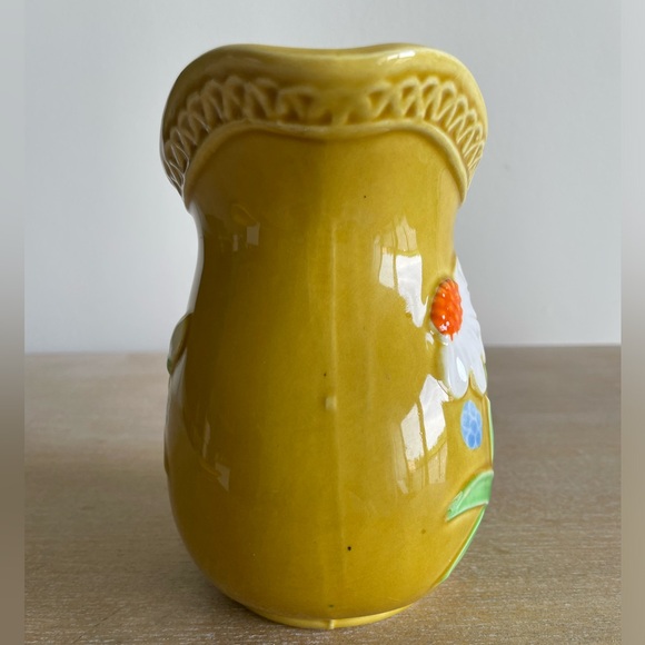 ***SOLD***Japanese Majolica Yellow Pitcher and Saucer - Picture 3 of 12